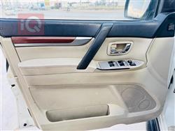 ميتسوبيشي باجيرو